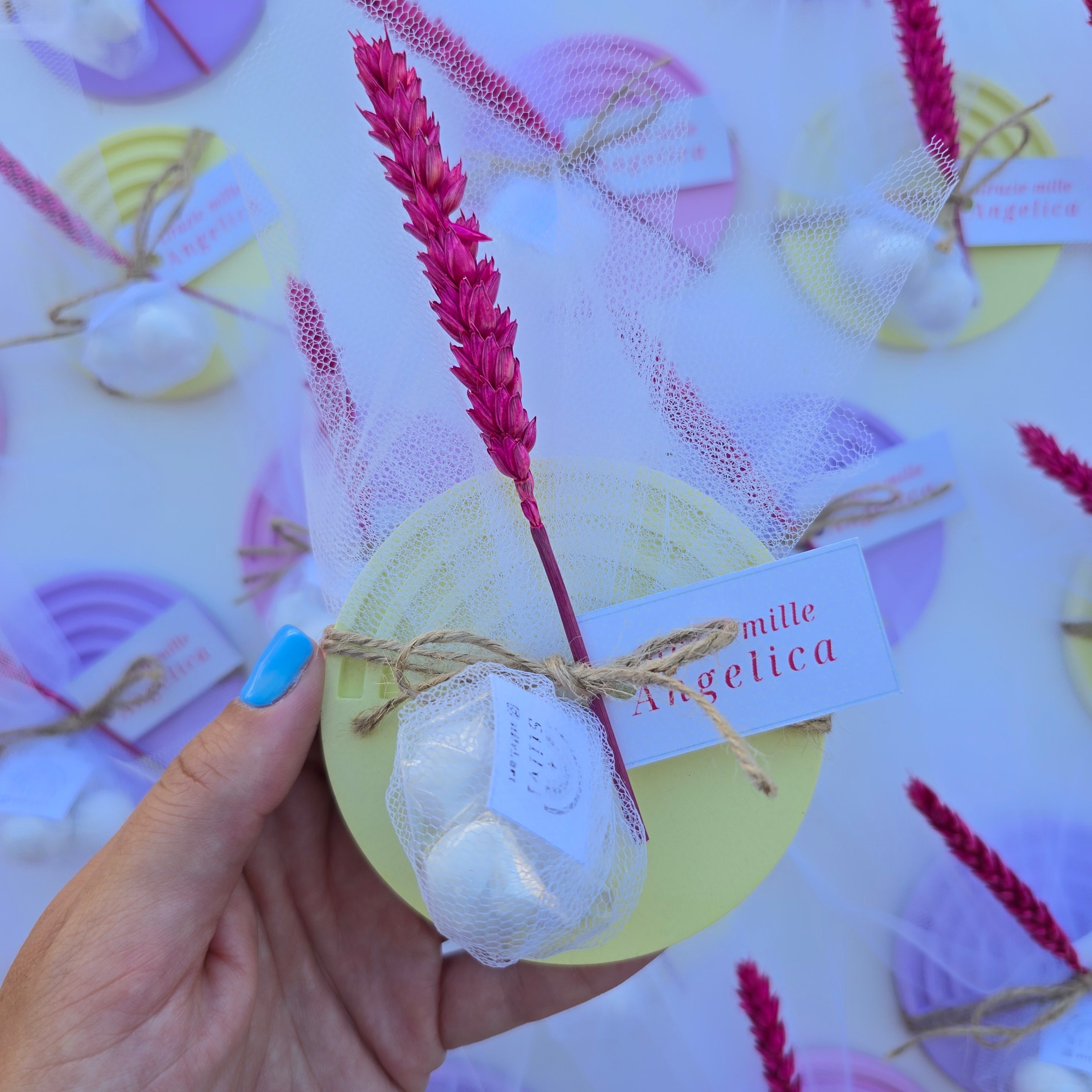 Μπομπονιέρα ουράνιο τόξο