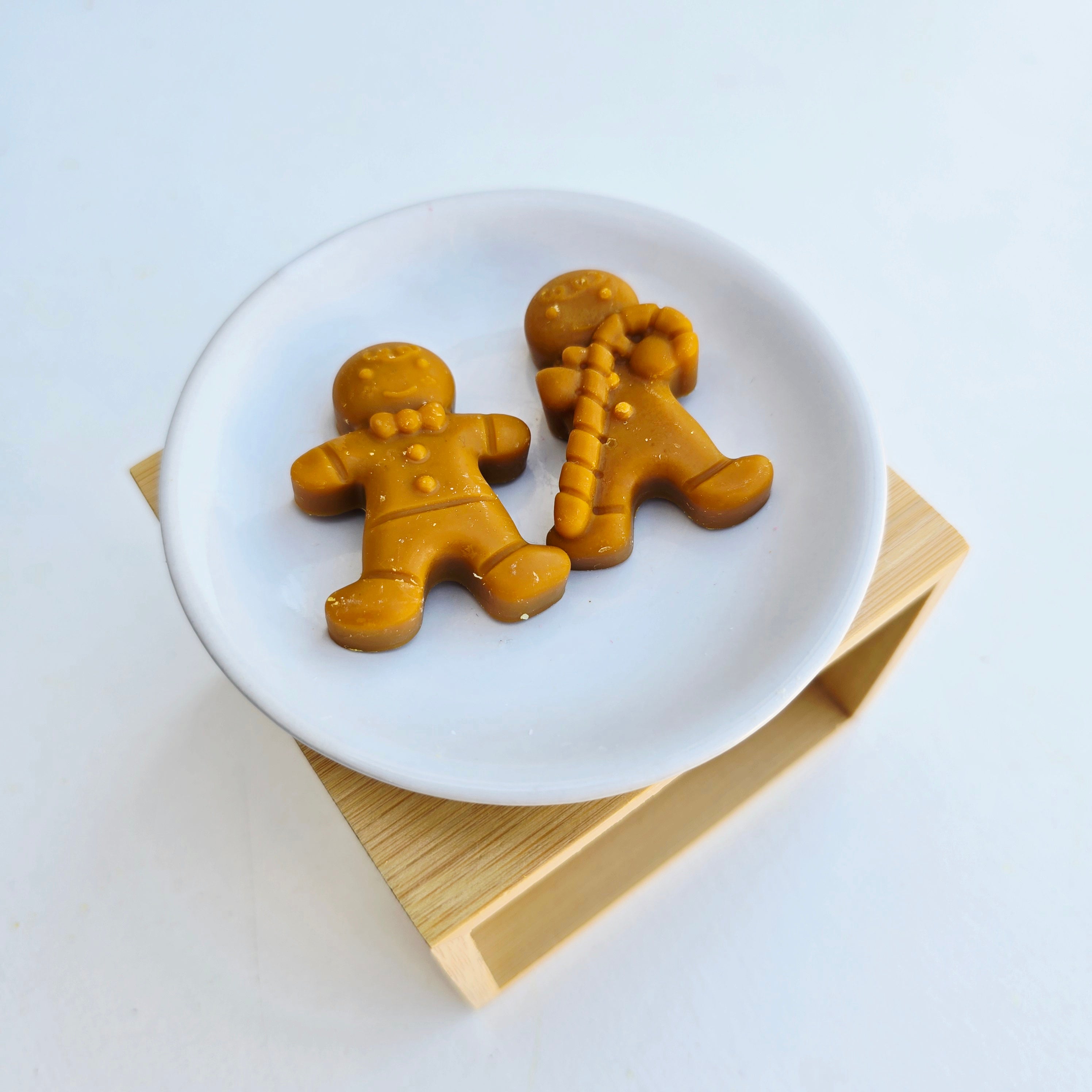 Wax melt gingerbread