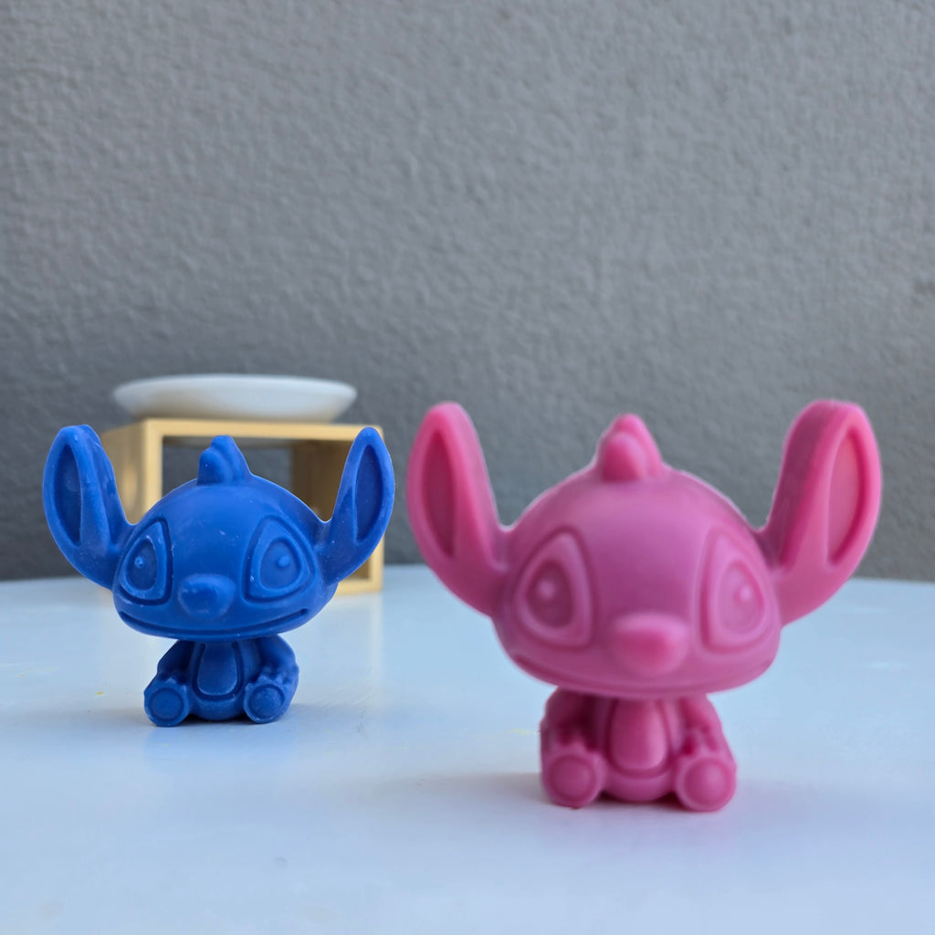 Wax melt Stitch