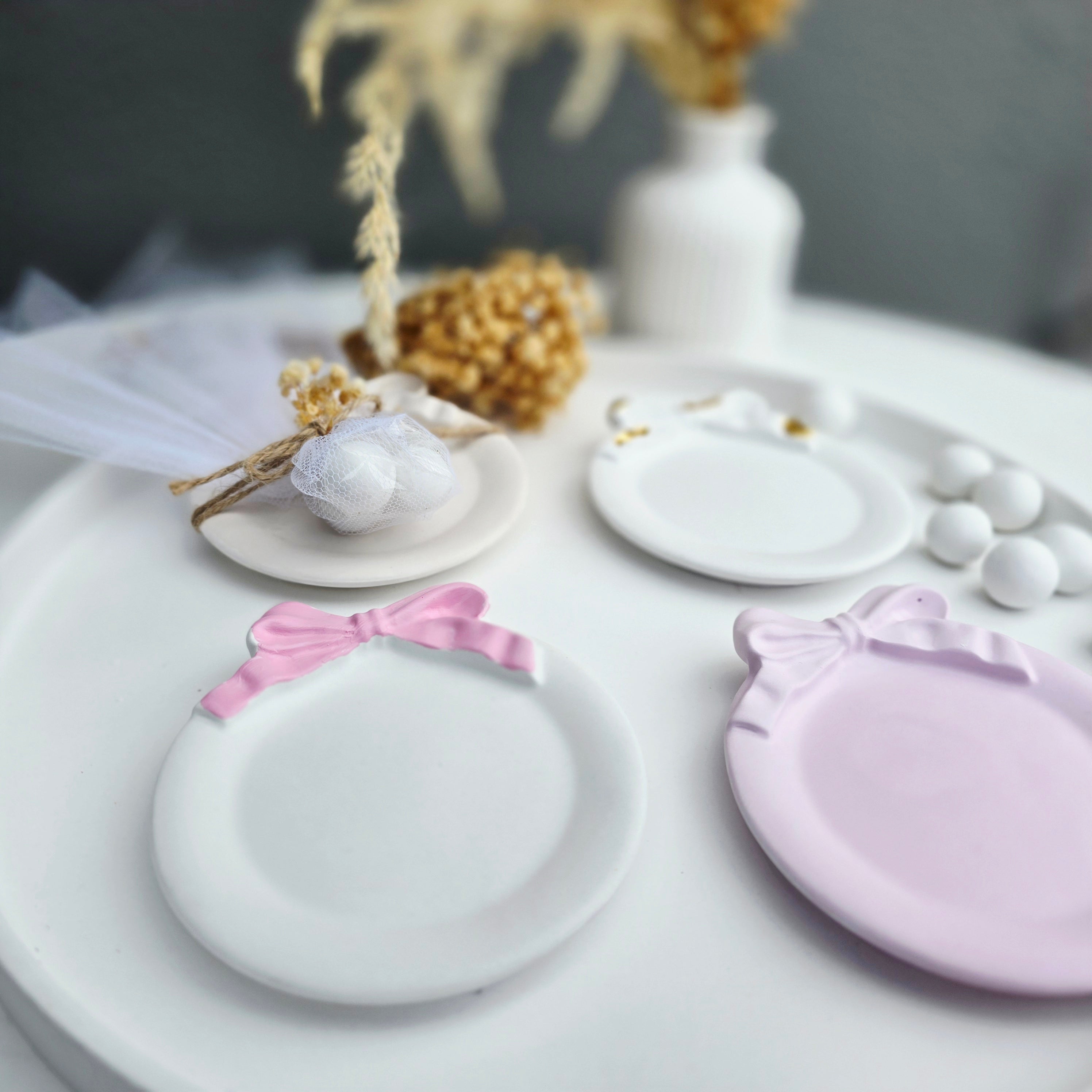 Μπομπονιέρα δίσκος φιογκάκι