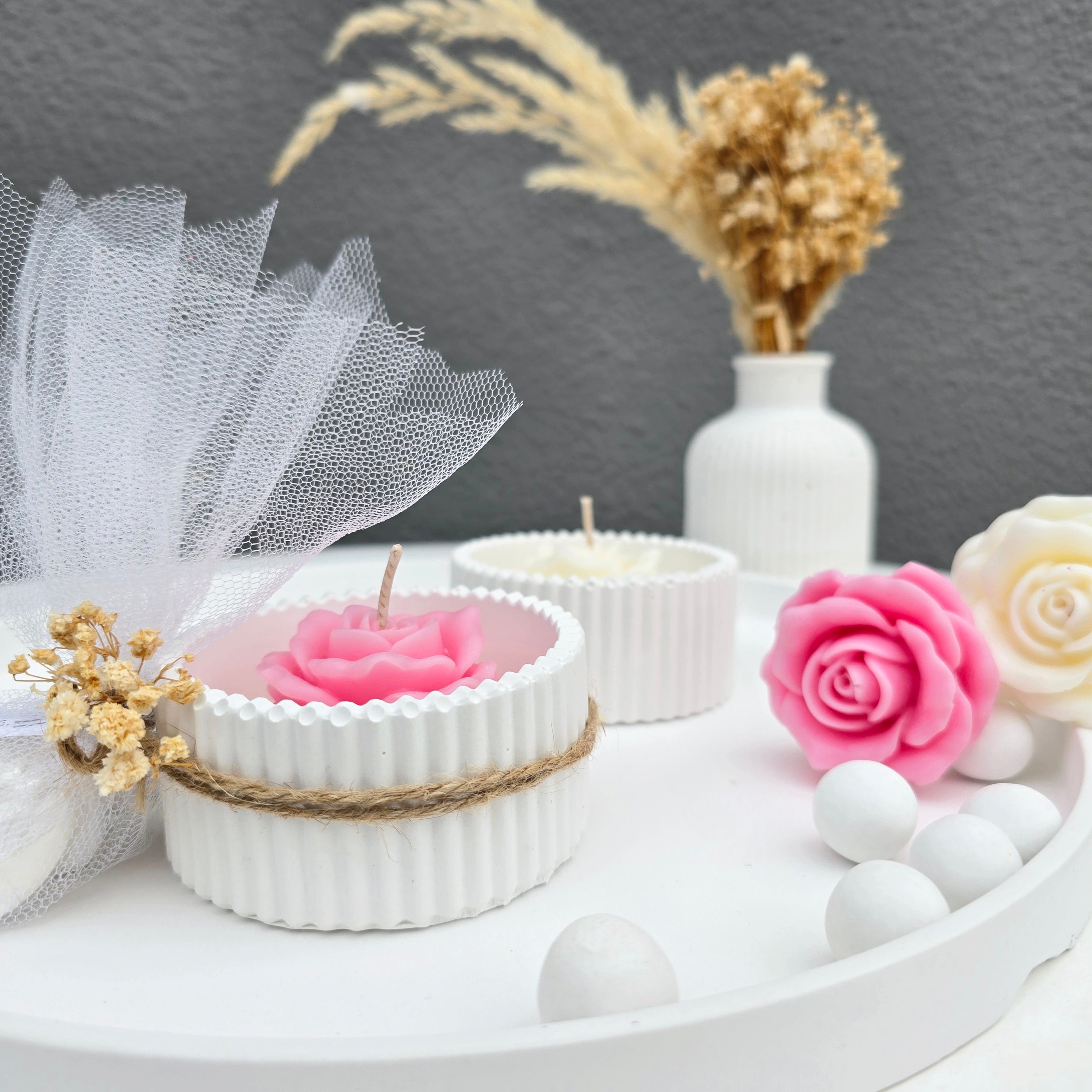 Μπομπονιέρα τριαντάφυλλο σε δοχείο