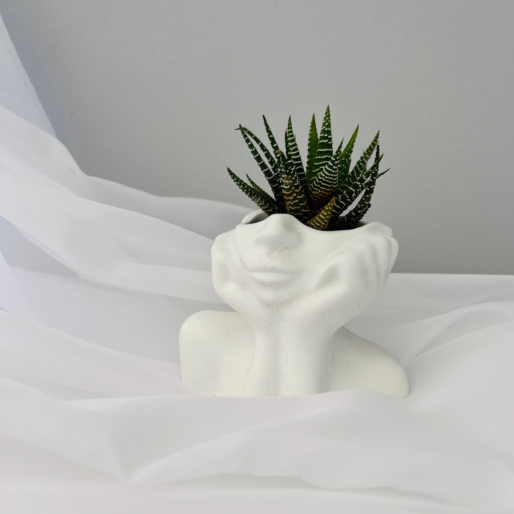 Γυνακεία φιγούρα